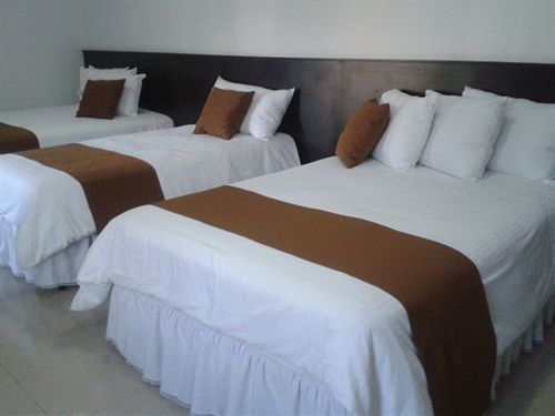 Via Espana Hotel